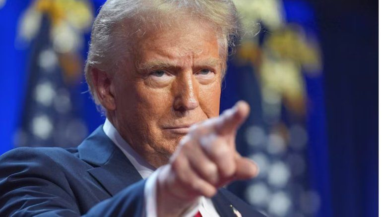 Fue un regalo de Navidad, dijo Trump sobre los ataques aéreos de EEUU en Nigeria