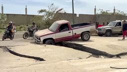 altText(Sigue subiendo la cifra de fallecidos por doble sismo en Venezuela: ya son 4.490)}