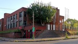 altText(Liceo 41 ya fue desalojado por el Ministerio del Interior)}