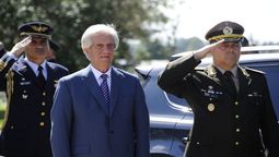 altText(Vázquez encabezó acto por el 106º aniversario de la aviación militar y el Día de la Fuerza Aérea)}